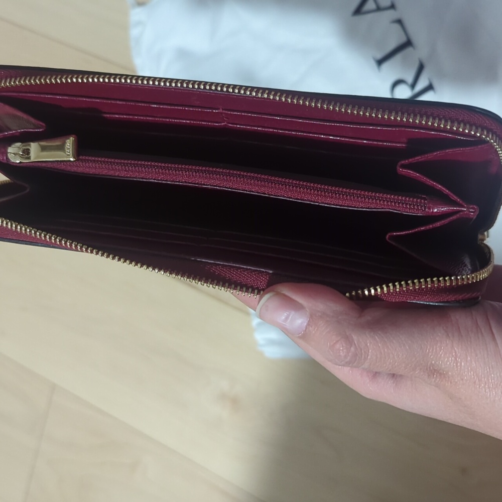 Furla Long Wallet - Picture 3 of 4